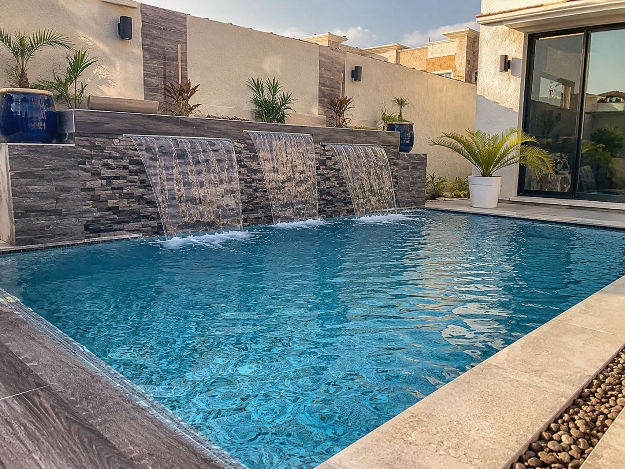 تصميم وإنشاء مسبح فيلا بالرياض - بولزكسا 1